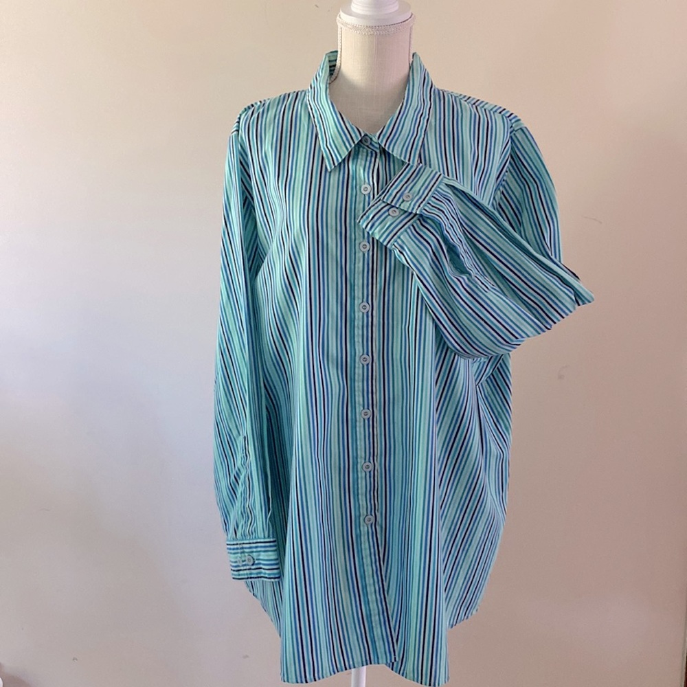 Roaman’s women’s Green multi color stripe button down cotton blend shirt sz 2X